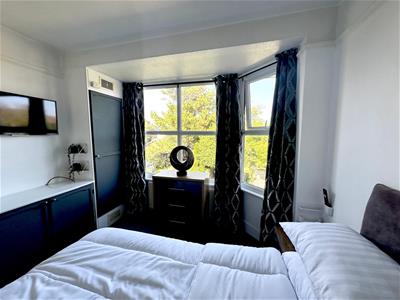 Picture 9